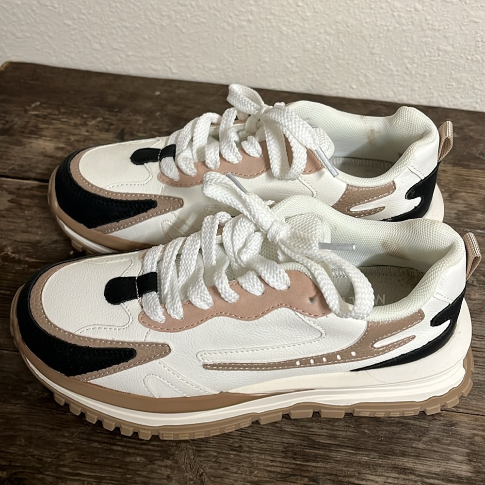 Blowfish Malibu shoes